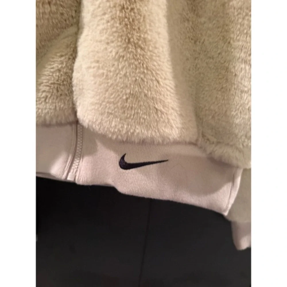 Nike Faux Fur Hooded Jacket Beige Zip Up Swoosh Women's‎ XS